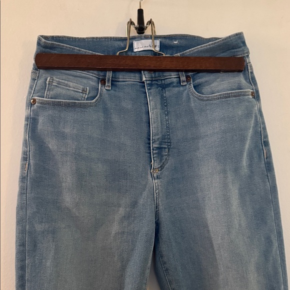 Loft High Waisted Jegging Jeans - Picture 2 of 6